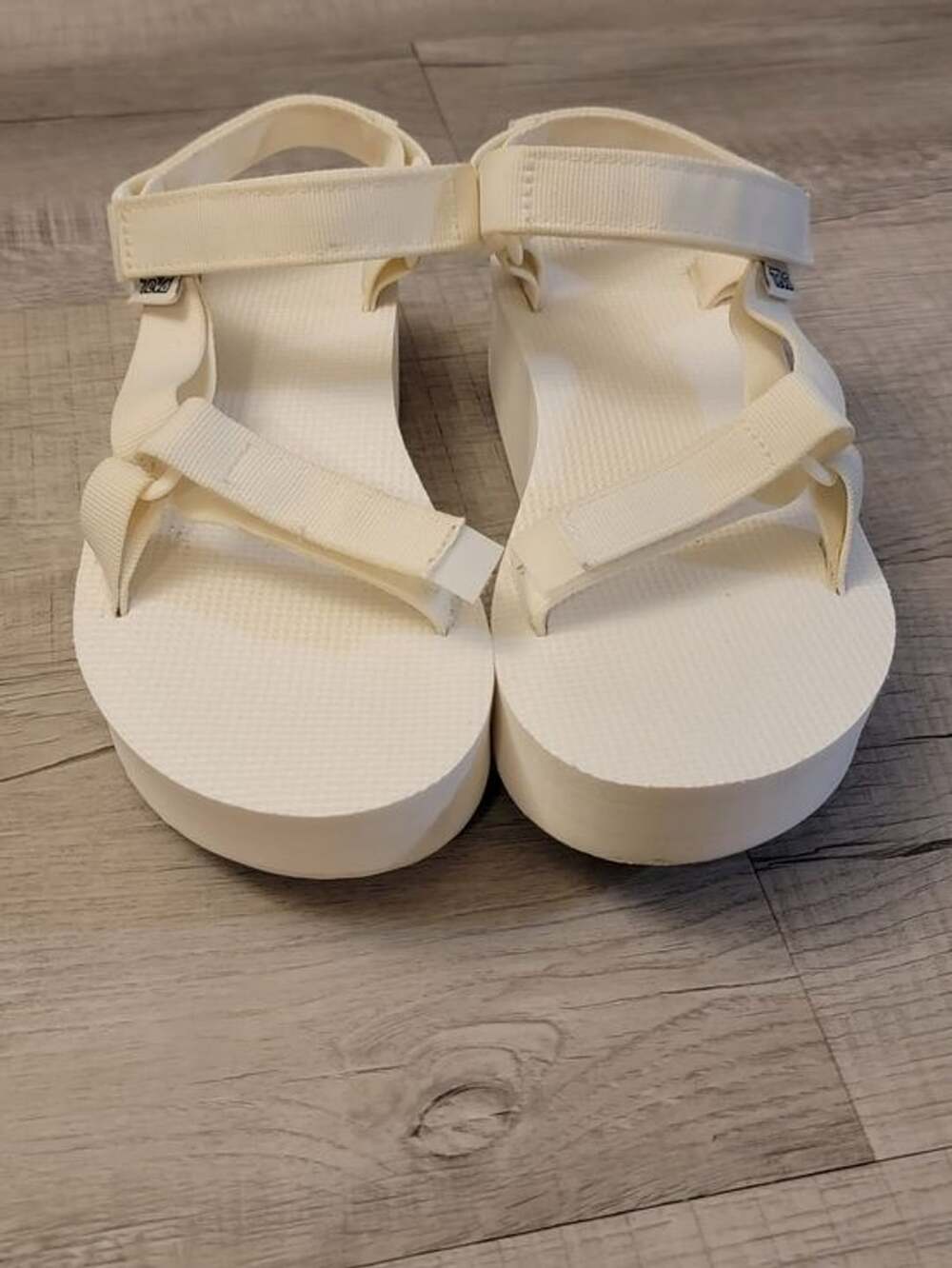 Teva White Platform Sport Sandals women's comfort Sz 8